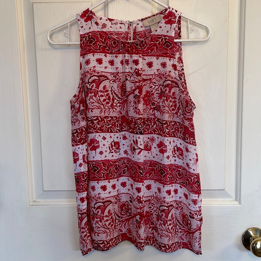 Sleeveless top